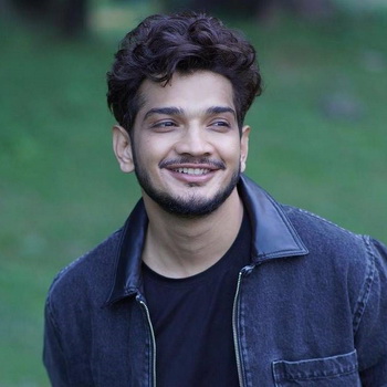 Munawar Faruqui Biography
